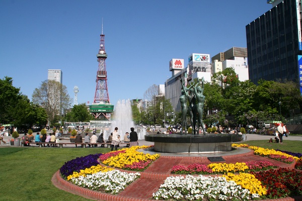 中央区　大通公園と札幌ＴＶ塔
